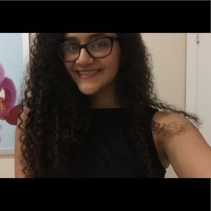 Meet your Posher, Jessica