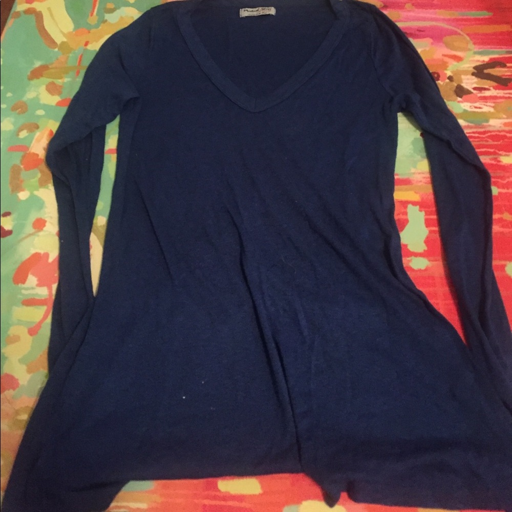 Michael Stars v neck long sleeve tee