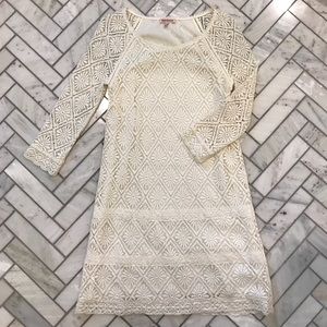 Lace, fully lined off white 3/4 sleeve dress.