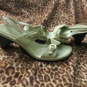 Spring shoes