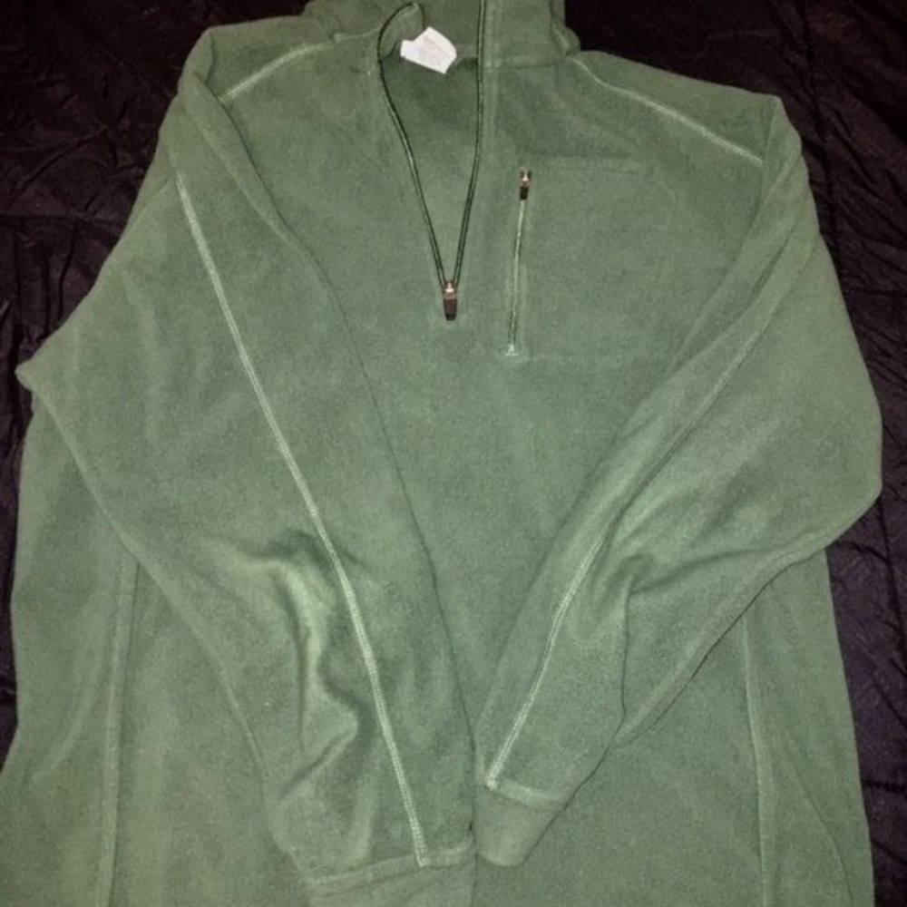 LL Bean Fleece Pullover - Large