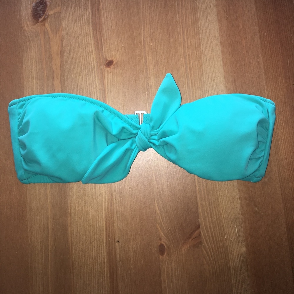 Strapless VS bikini top