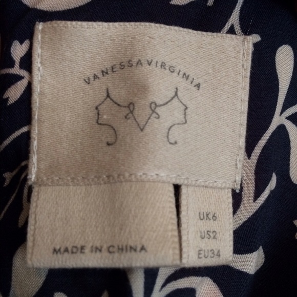 Patterned Top from Anthropologie (Small/Size 2) - Picture 3 of 4