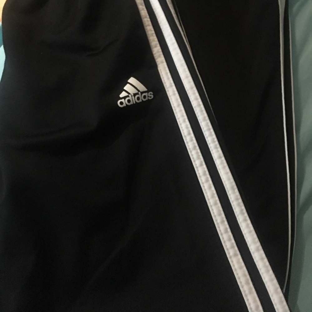 Athletic pants