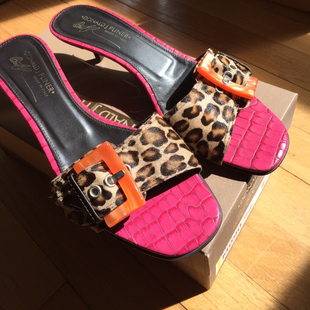 Donald Pliner leopard print mules