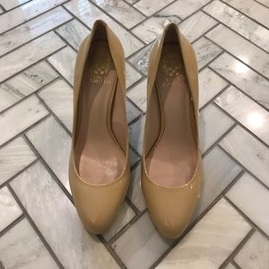 Vince Camuto nude patent leather pumps
