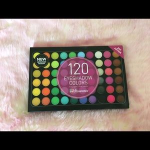 BH cosmetics eyeshadow palette