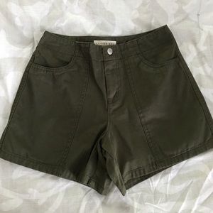 High Waisted Olive khakis Sz1