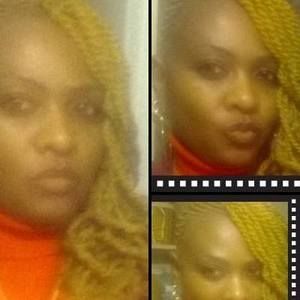 Meet your Posher, Shana