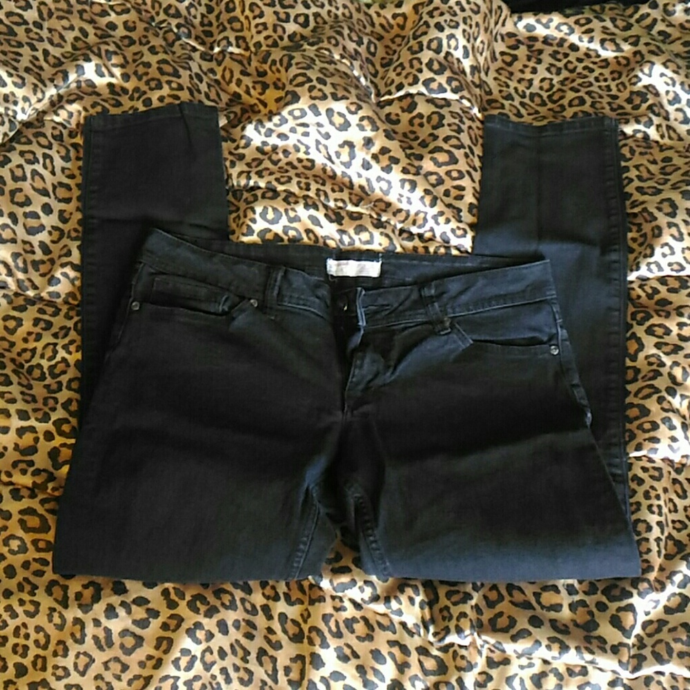 Black skinny jeans