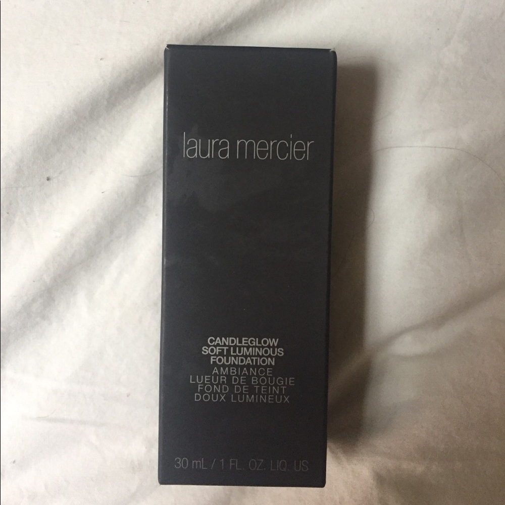 Laura mercier foundation Chai