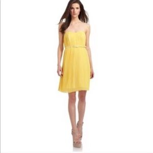 Bebe size 6 yellow strip strapless dress