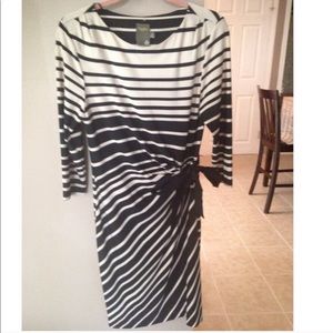 Taylor dress with bow tie