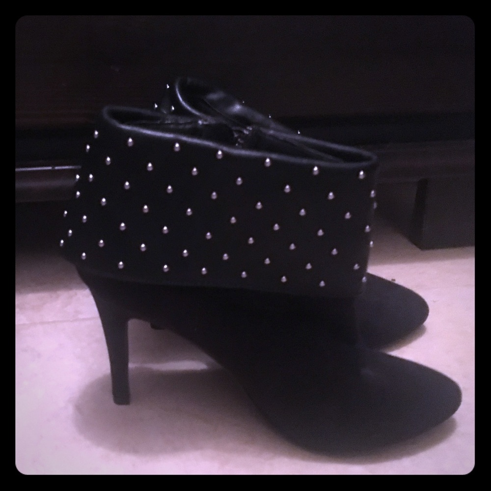 Kelly and Katie ankle boots