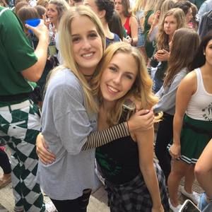 Meet your Posher, Lexi