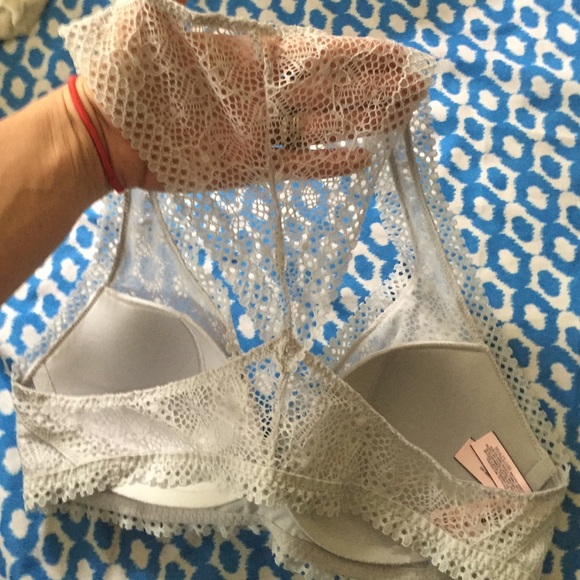 VS Razorback Lace Bra - Picture 3 of 4