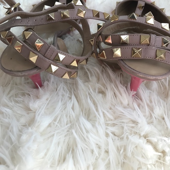 Valentino Rockstud Kitten Heel - Picture 4 of 4