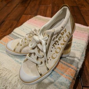 Never Worn!! NWOT Coach Barrett sneakers