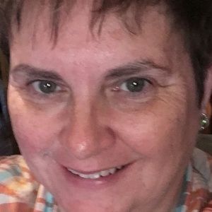 Meet your Posher, Linda