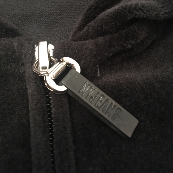 NY & Company - S - Picture 3 of 8