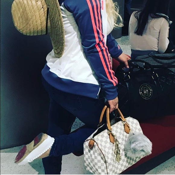 💯 autentic❤️Christian Louboutin ❤️💯 - Picture 2 of 3