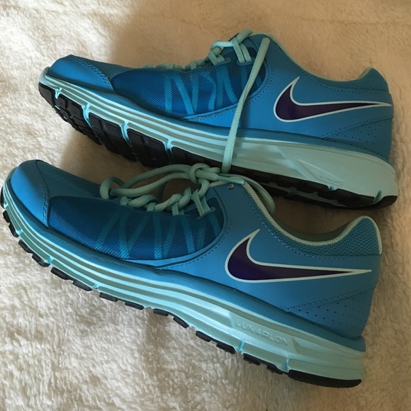 NIKE NEW NEVER WORN Lunarforever 3 Size 8 - Picture 1 of 4