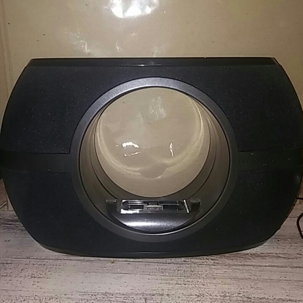 Sharper Image iPhone stereo dock