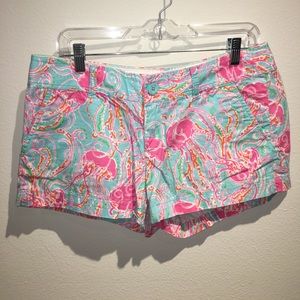 Lilly Pulitzer Walsh short size 8