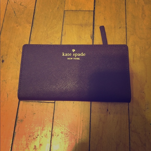 Kate spade Mikas pond wallet - Picture 2 of 8