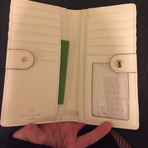 Kate spade Mikas pond wallet - Picture 5 of 8