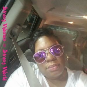 Meet your Posher, Renay