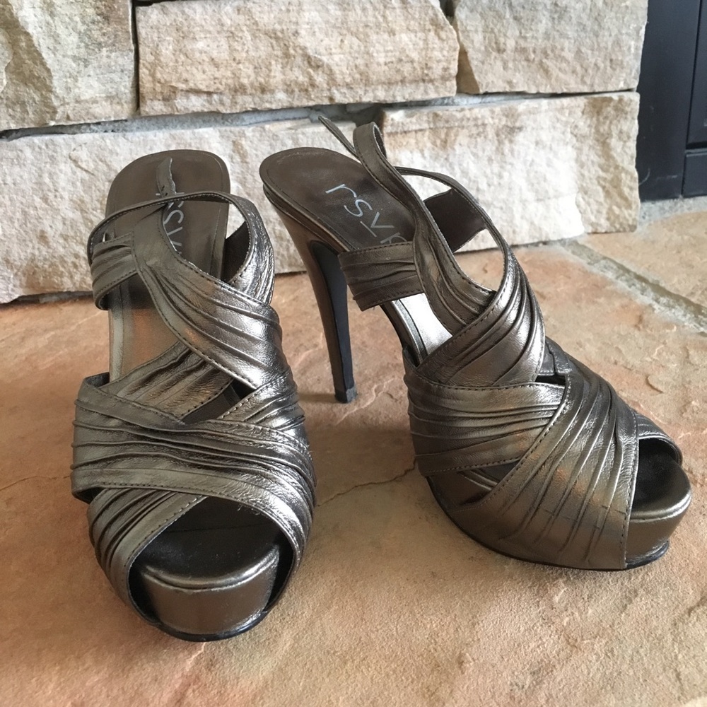 RSVP platform sandals metal leather size 6