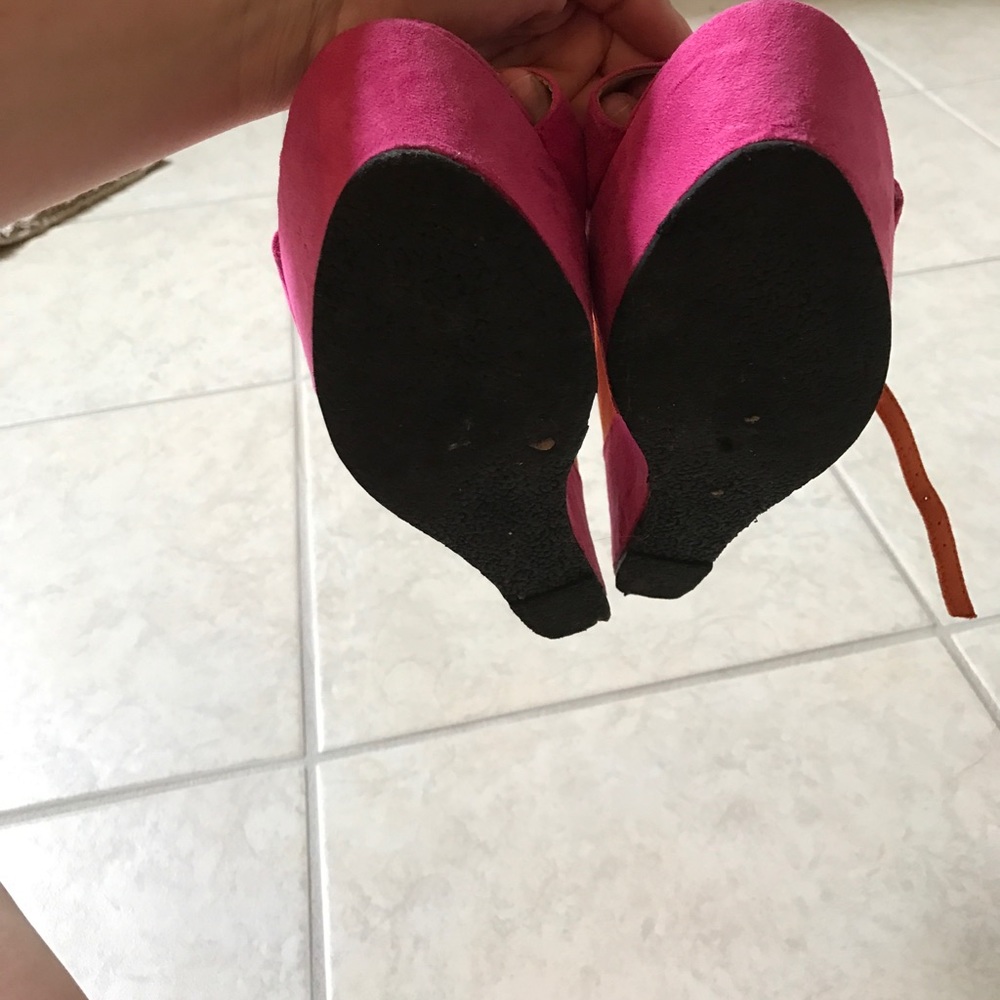 Wedges - Picture 2 of 3