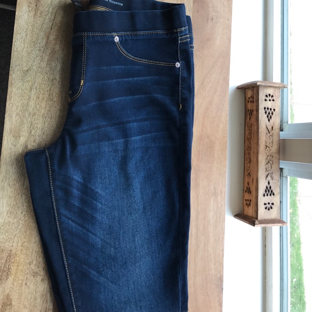 Never worn Mossino denim leggings