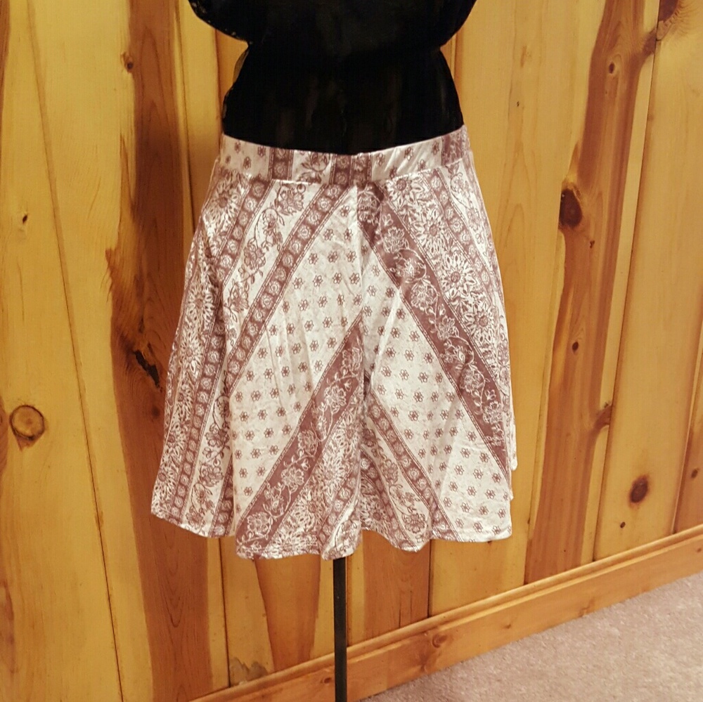 Nwt suede feel A line skirt