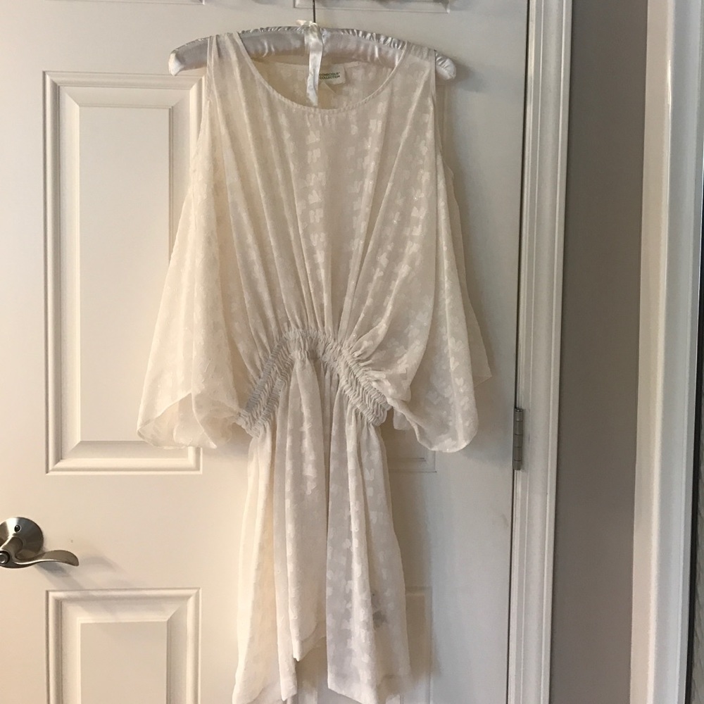 Feminine dress
