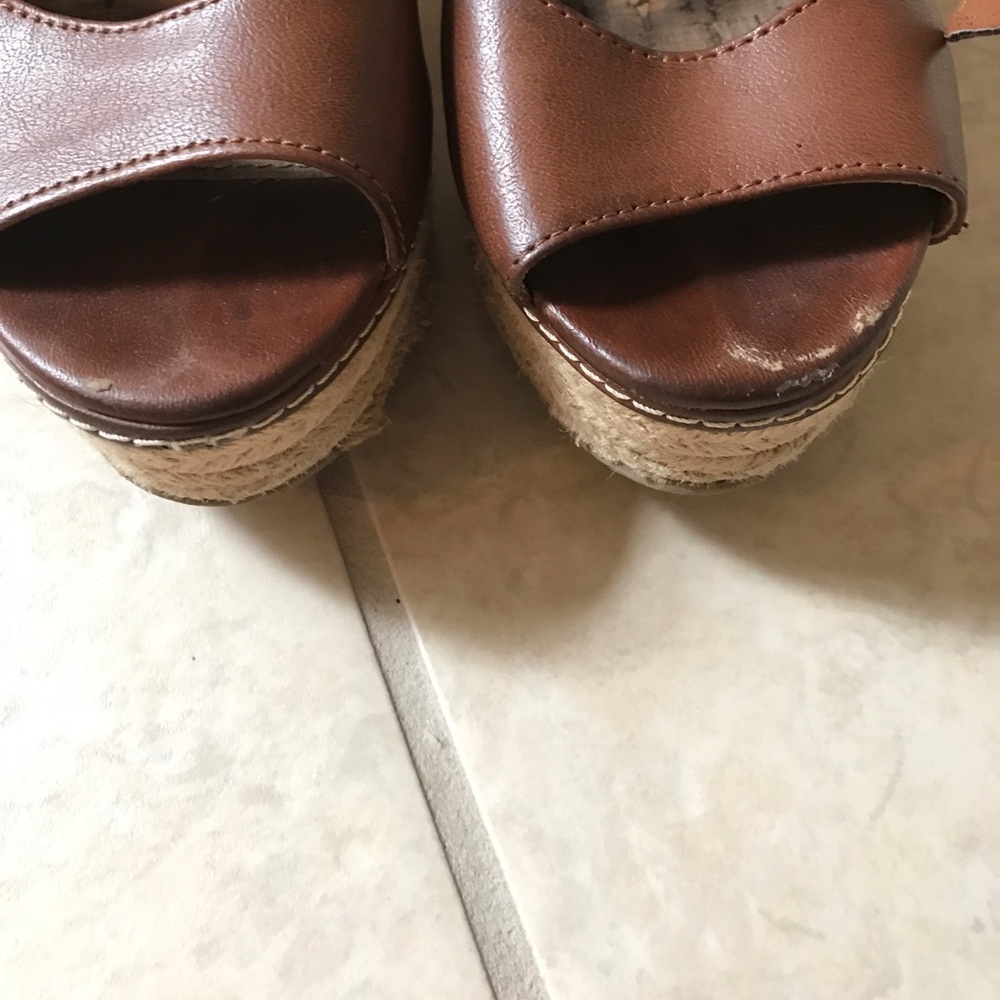 Wedges - Picture 2 of 3