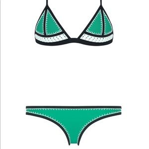 green triangl crochet set!