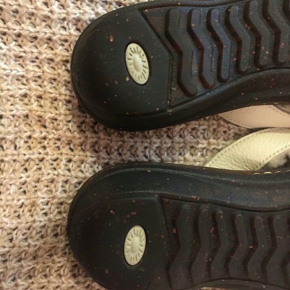 Sold - Picture 5 of 8