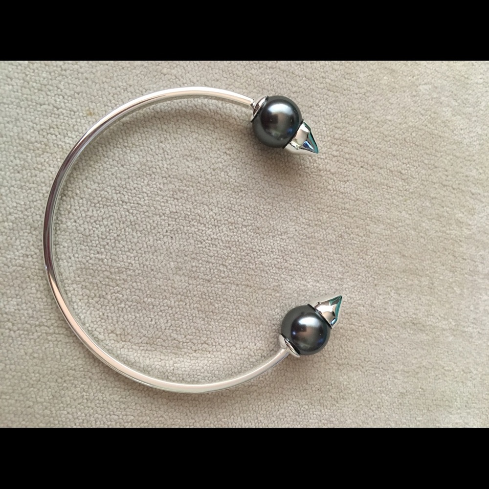 Stella and Dot silver cuff