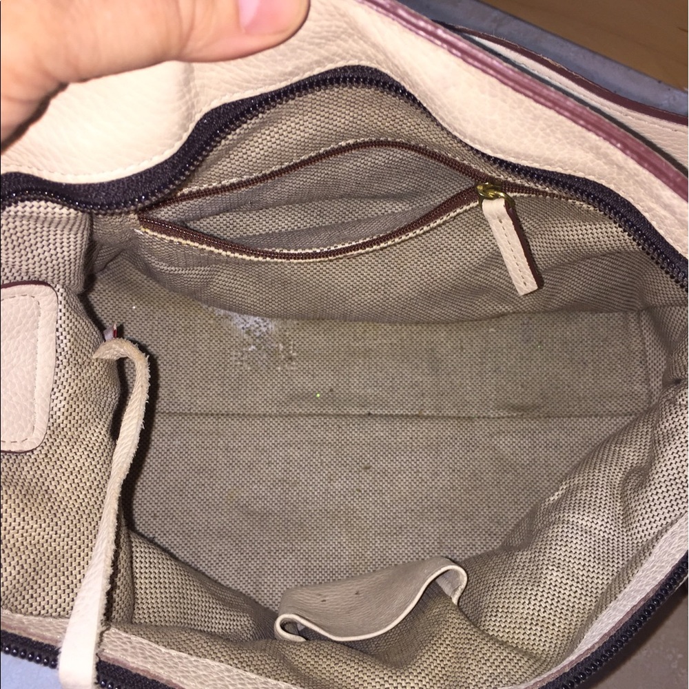 Dooney and Bourke Cream Pebbled Leather Bag - Picture 7 of 7