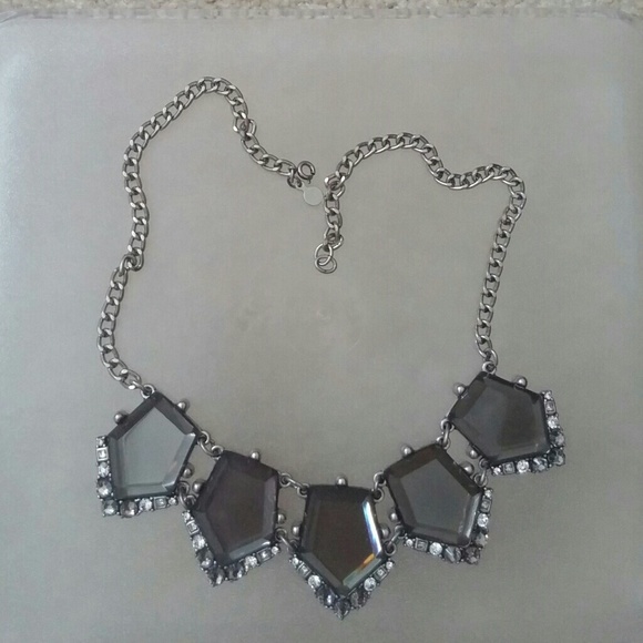 Charcoal color stone necklace - Picture 1 of 3
