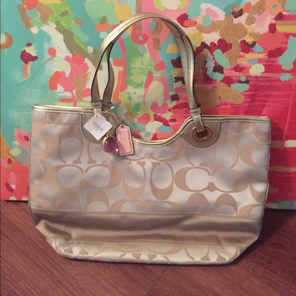 Coach Tote