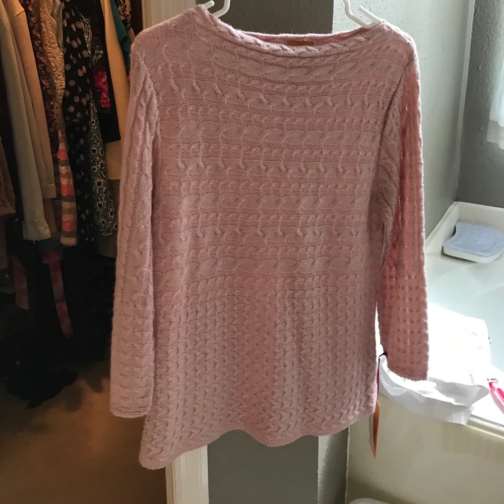 Light pink knit sweater