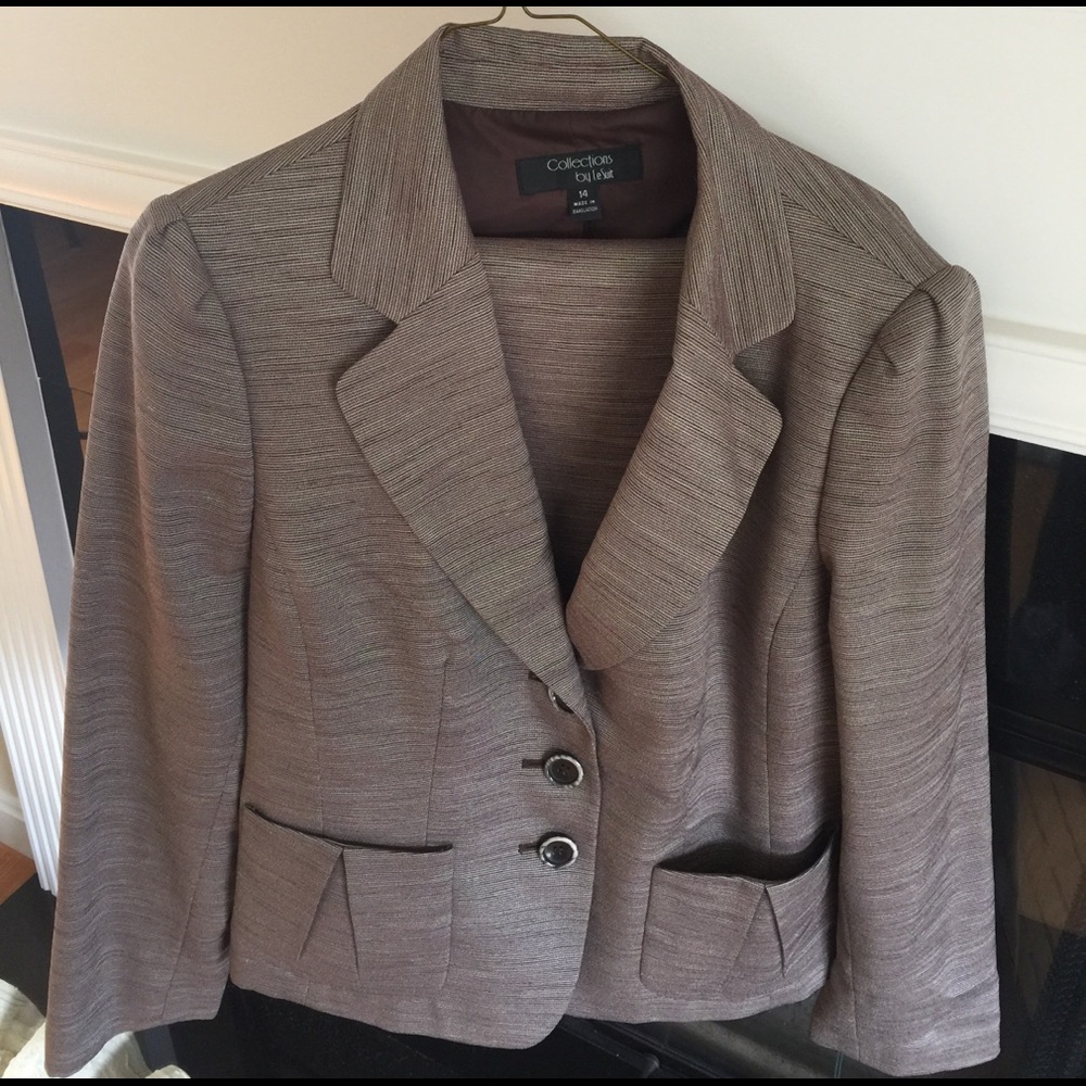 2 piece skirt suit