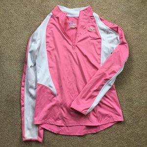 Mizuno athletic pull over top