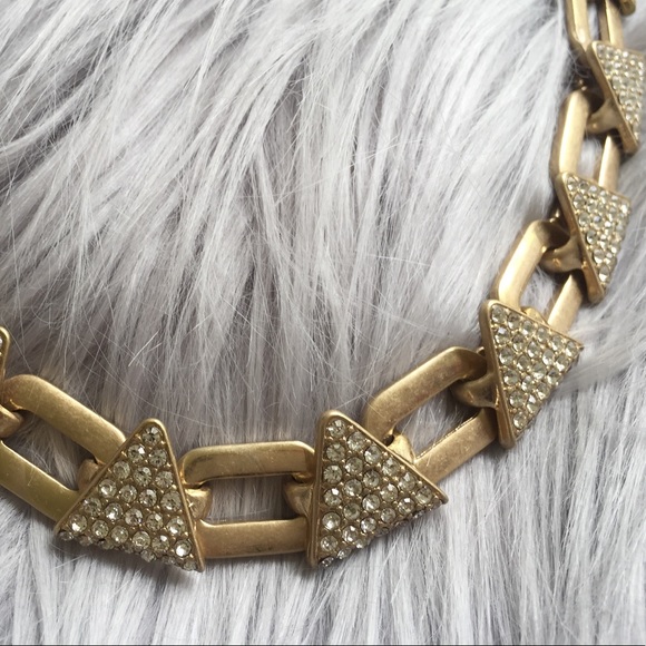 Lovely Necklace - Picture 2 of 5