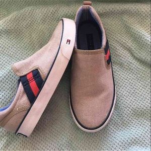 Tommy Hilfiger sz 13 little boys