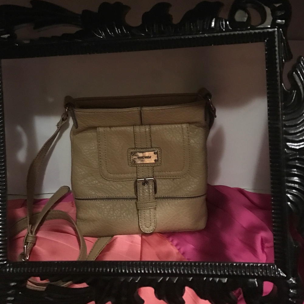 Nine West purse