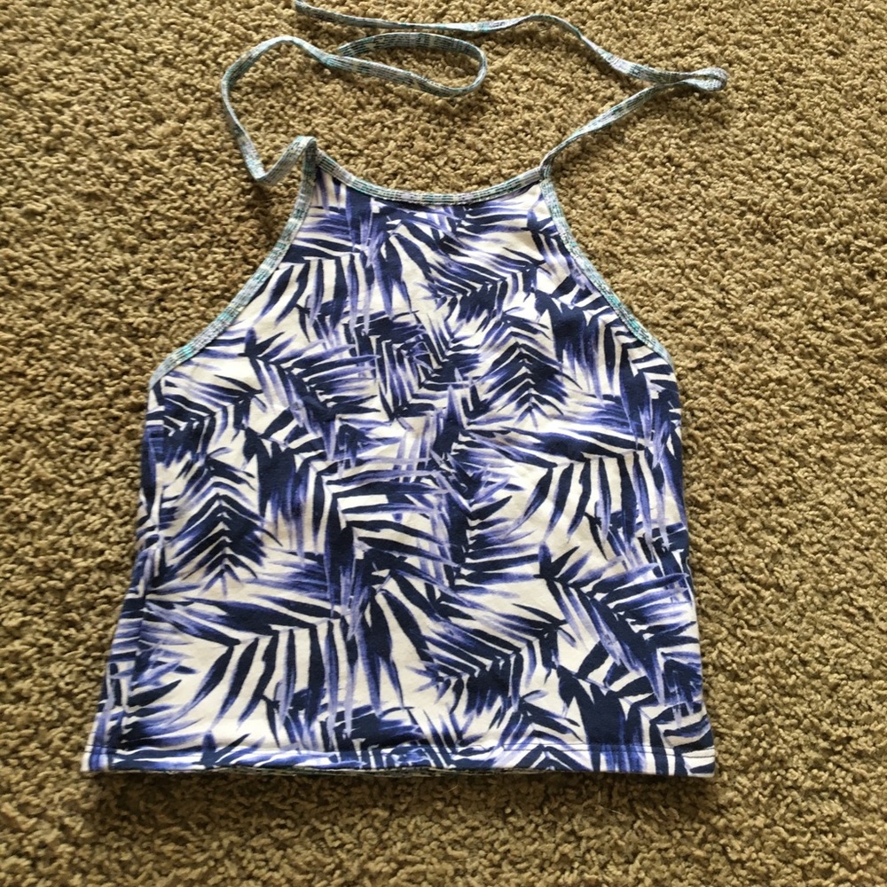 Wet seal reversible halter top